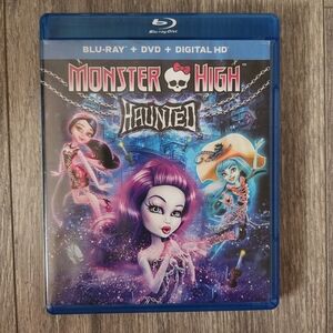 Monster High HAUNTED 118Min  DVD + BLURAY
